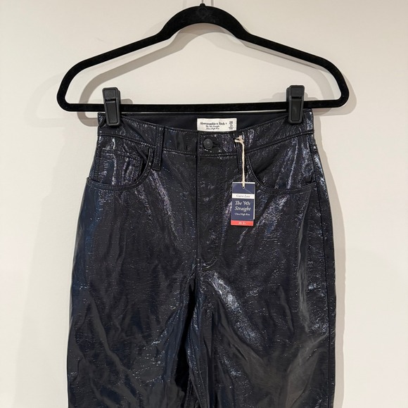 NWT ABERCROMBIE & FITCH The 90s Straight Ultra High Rise Black Faux Leather Pant - Picture 2 of 7